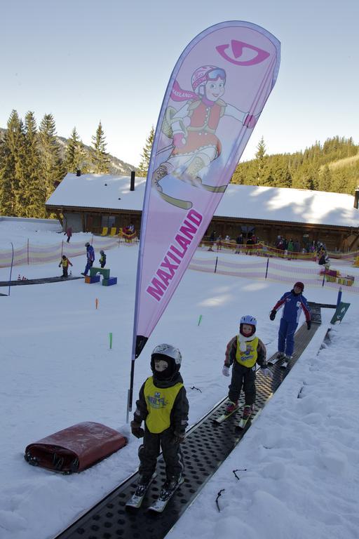 Skipension Jasna Pavčina Lehota Екстериор снимка