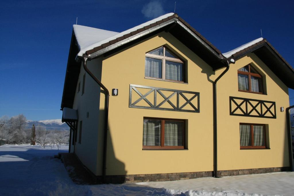 Skipension Jasna Pavčina Lehota Екстериор снимка