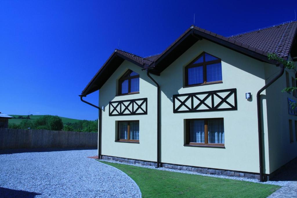 Skipension Jasna Pavčina Lehota Екстериор снимка