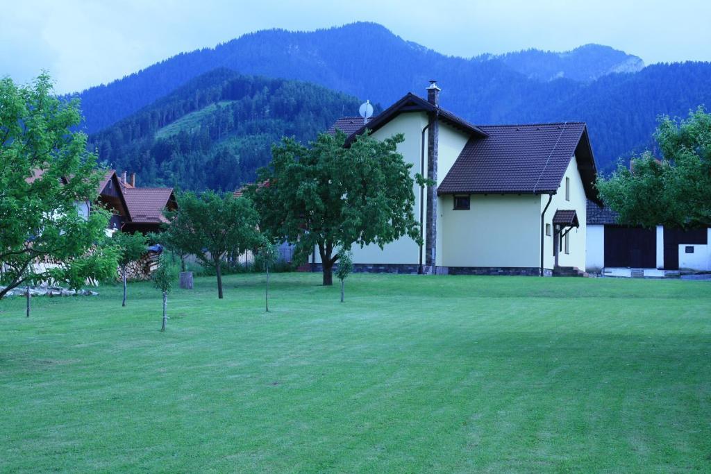 Skipension Jasna Pavčina Lehota Екстериор снимка